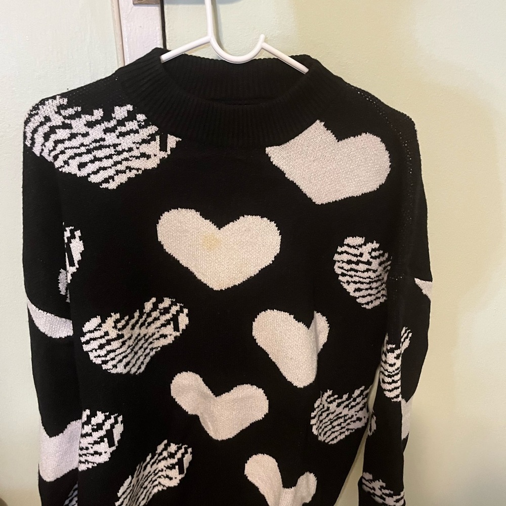 BiBi Black and White Heart Sweater